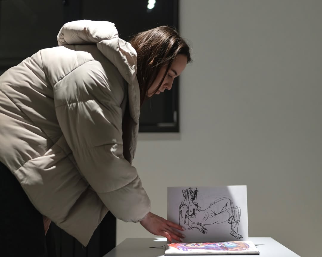 Відбулось відкриття виставки Аліни Якубенко «Не цивільне»