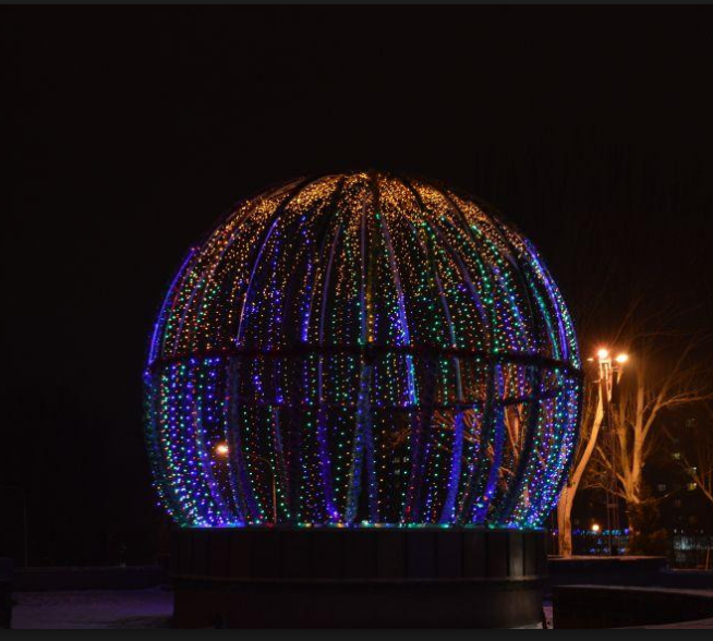 Що за сяюча куля у Запоріжжі?