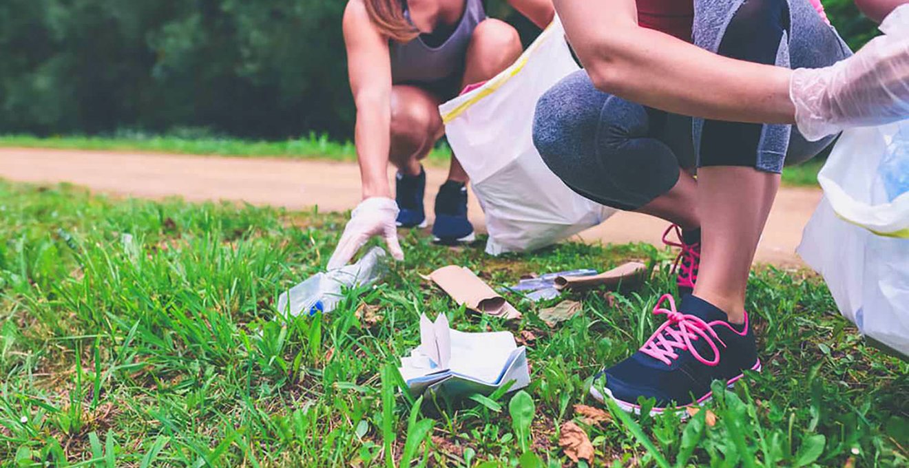 Біжи! Прибирай! Вигравай! Плоггінг шириться Україною.