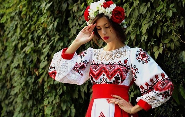 З днем вишиваники !