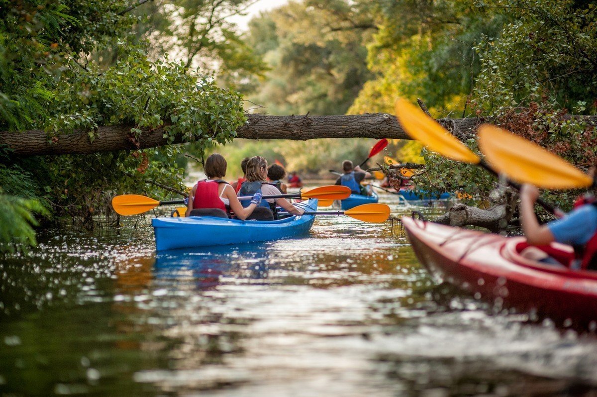 Де поплавати на каяку у Запоріжжі
