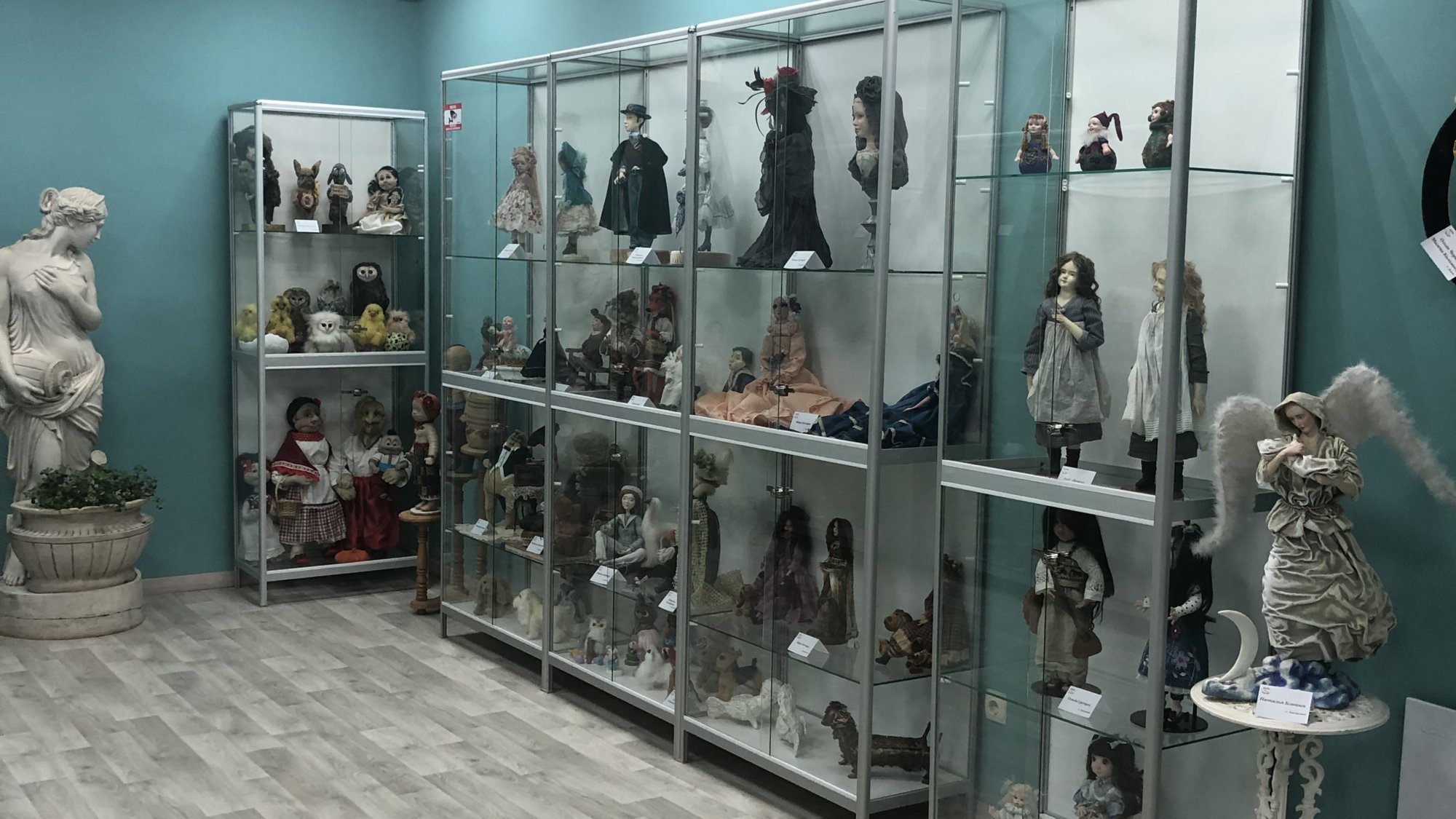 День ляльки: арт-галерея Ольги Гречухи