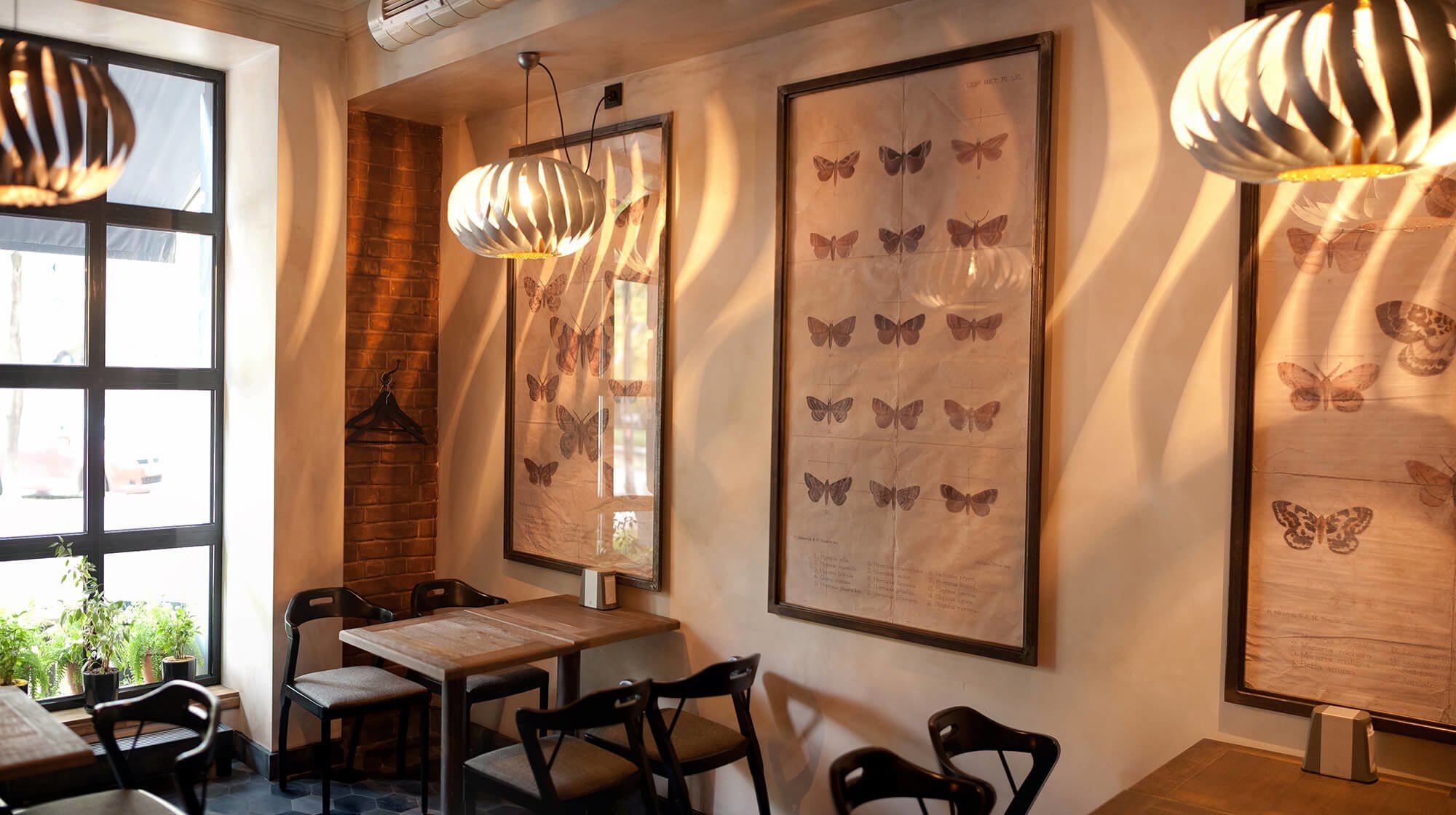 In what Zaporizhian cafes you can drink a glass of water in the heat