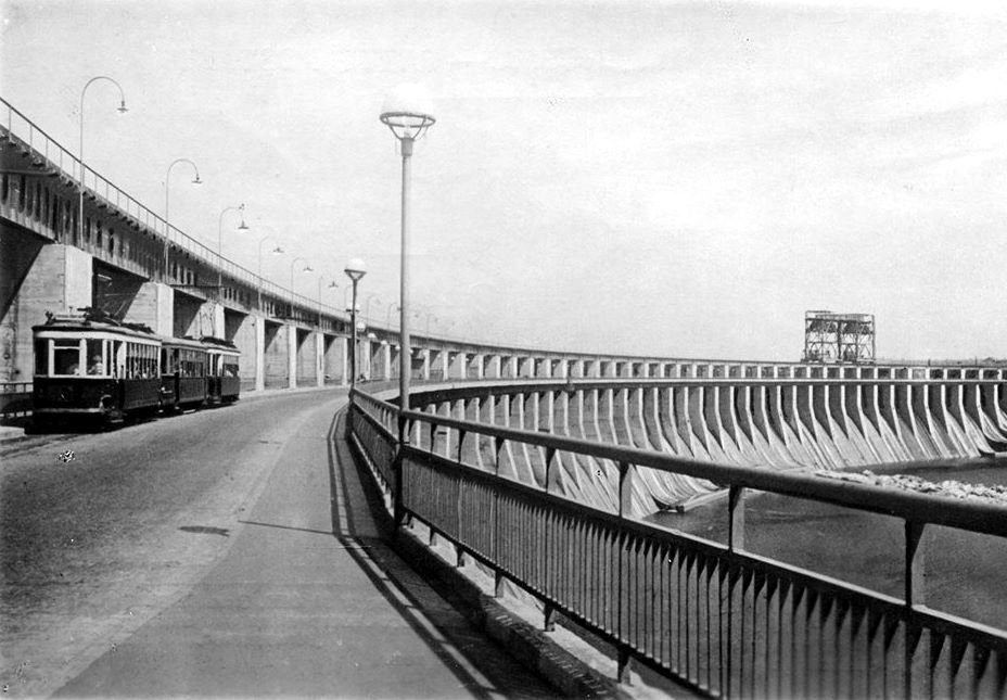 Retro Zaporizhzhia: tram to Dniproges