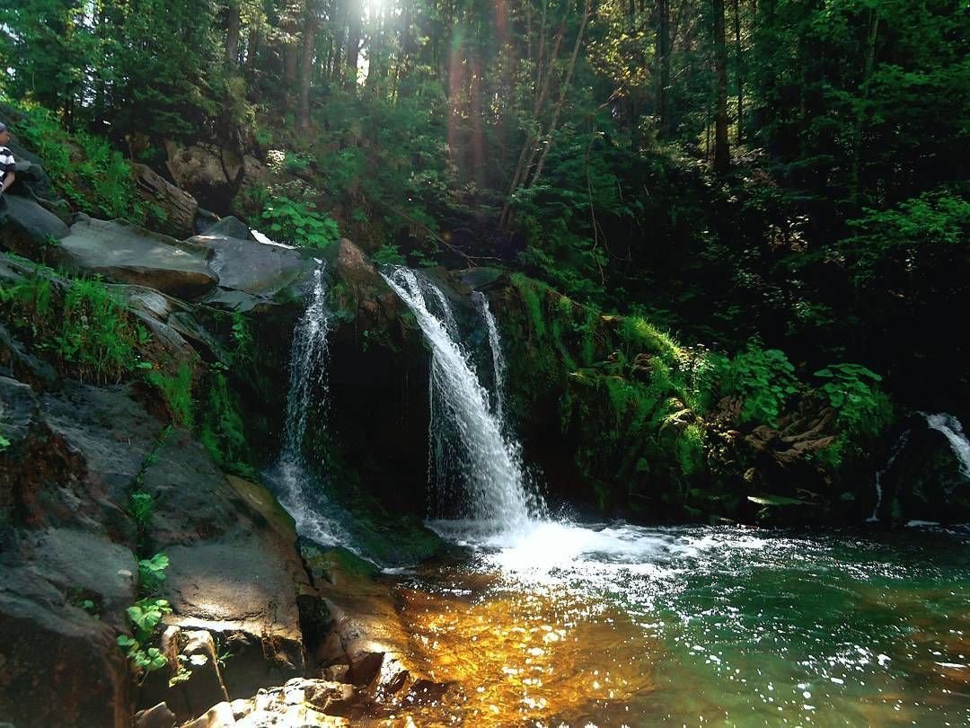 ТОП-5 водоспадів України, які варто побачити