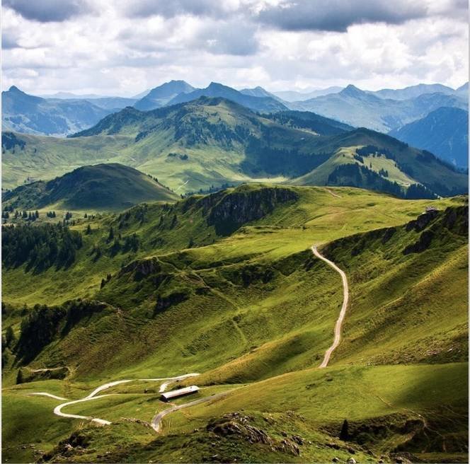 Кращі тревел-шоу, які варто подивитися у грудні