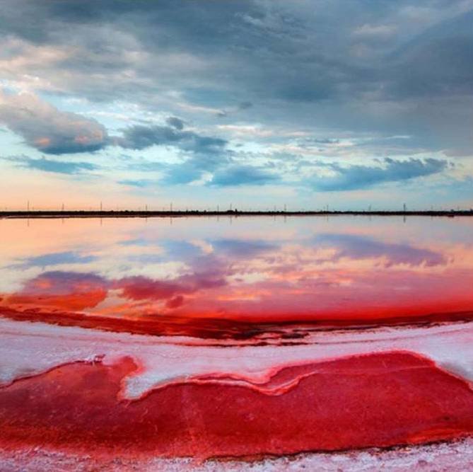 Незвичні локації України, що вразили мандрівників