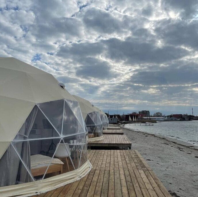 Глемпінг в Україні. Куди поїхати