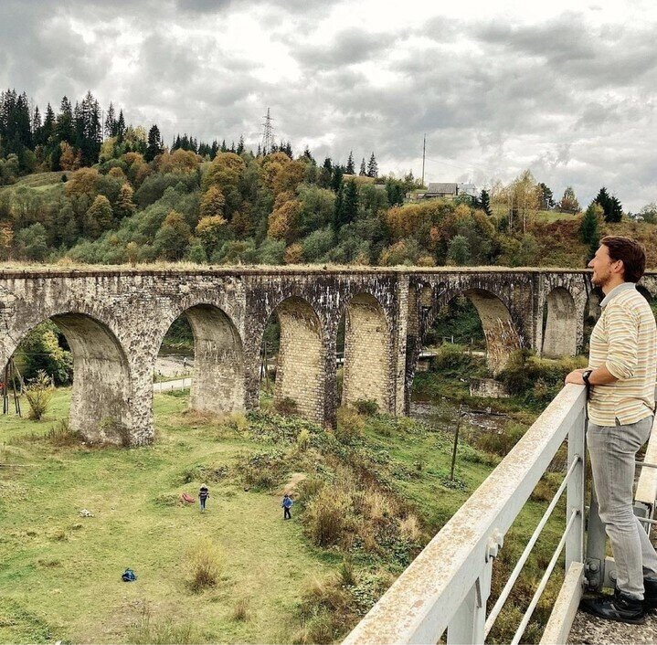 Дивовижні дамби і мости в Україні