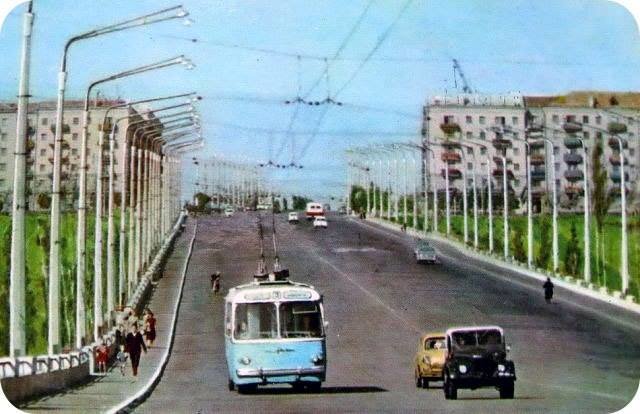 Історія дамби Запоріжжя