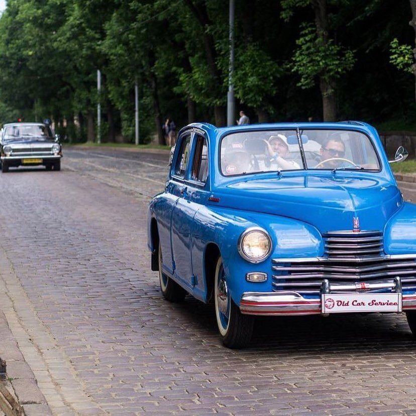 Міжнародний марафон ретро-автомобілів