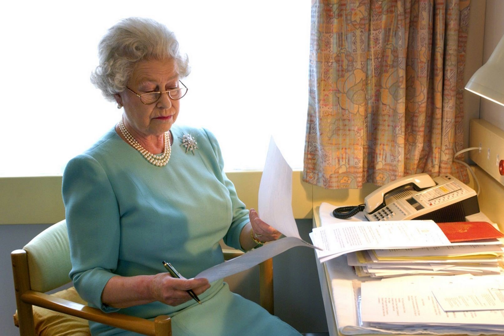 Єлизавета II поспілкувалася з хлопчиком із Запоріжжя