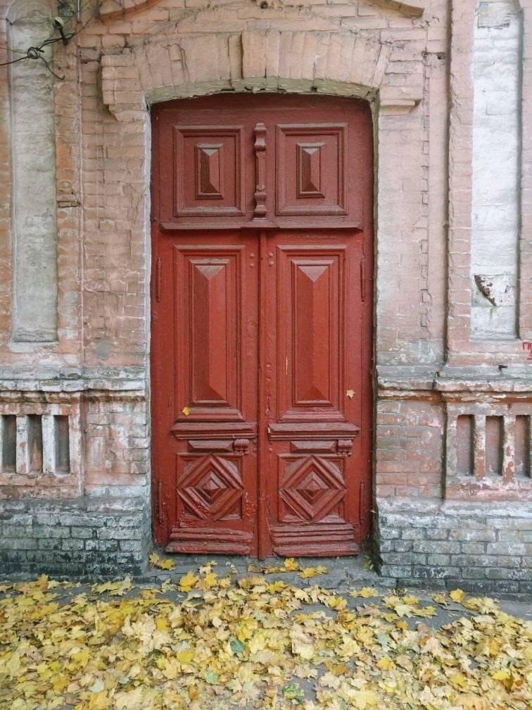 Які вони, двері Старого Олександрівська?