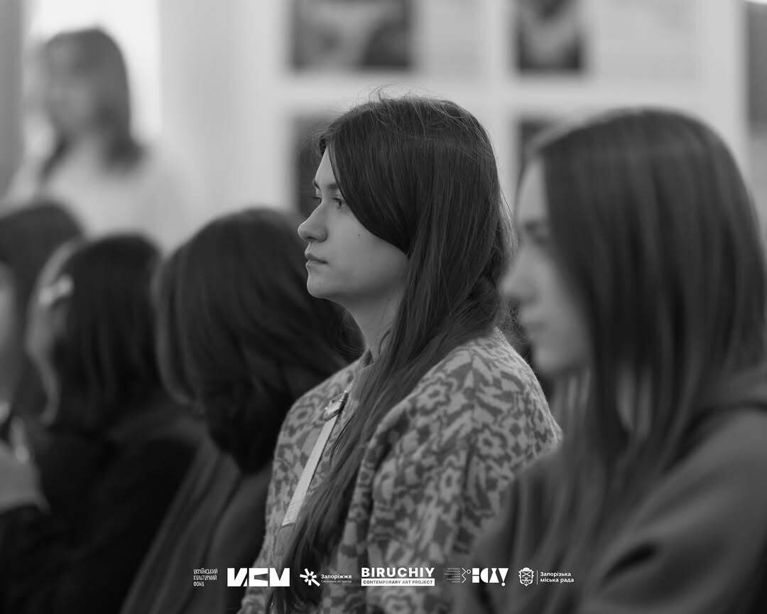 Відбулась зустріч мисткинь артрезиденції «Голоси міста» з учнями мистецьких шкіл