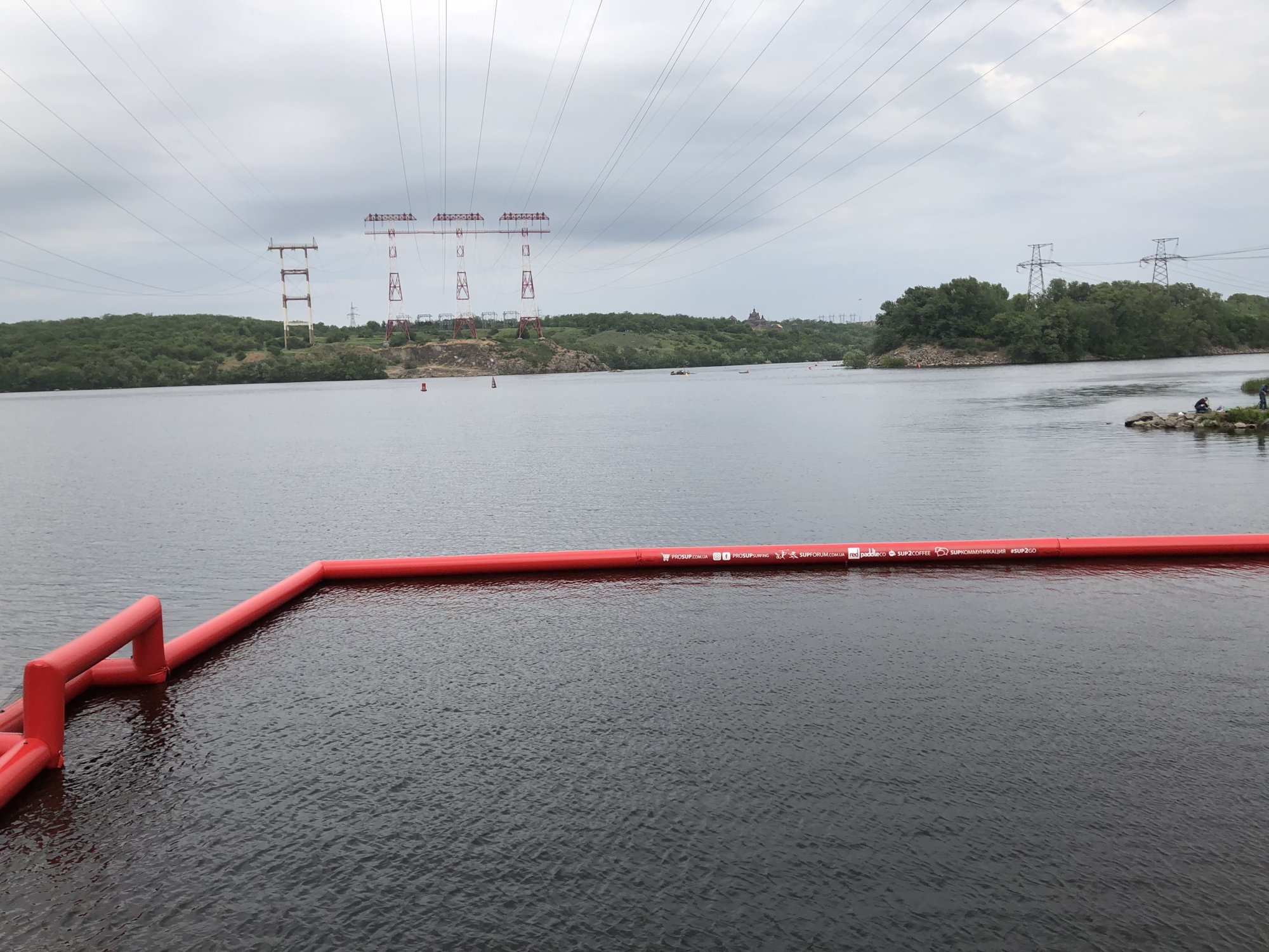 У Запоріжжі розпочались змагання на каяках