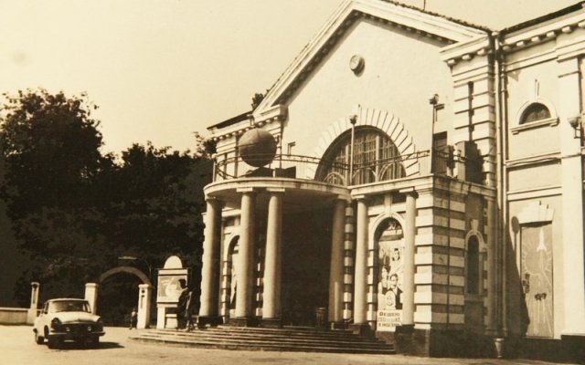 Стало відомо як виглядала знакова будівля Запоріжжя майже сто років тому