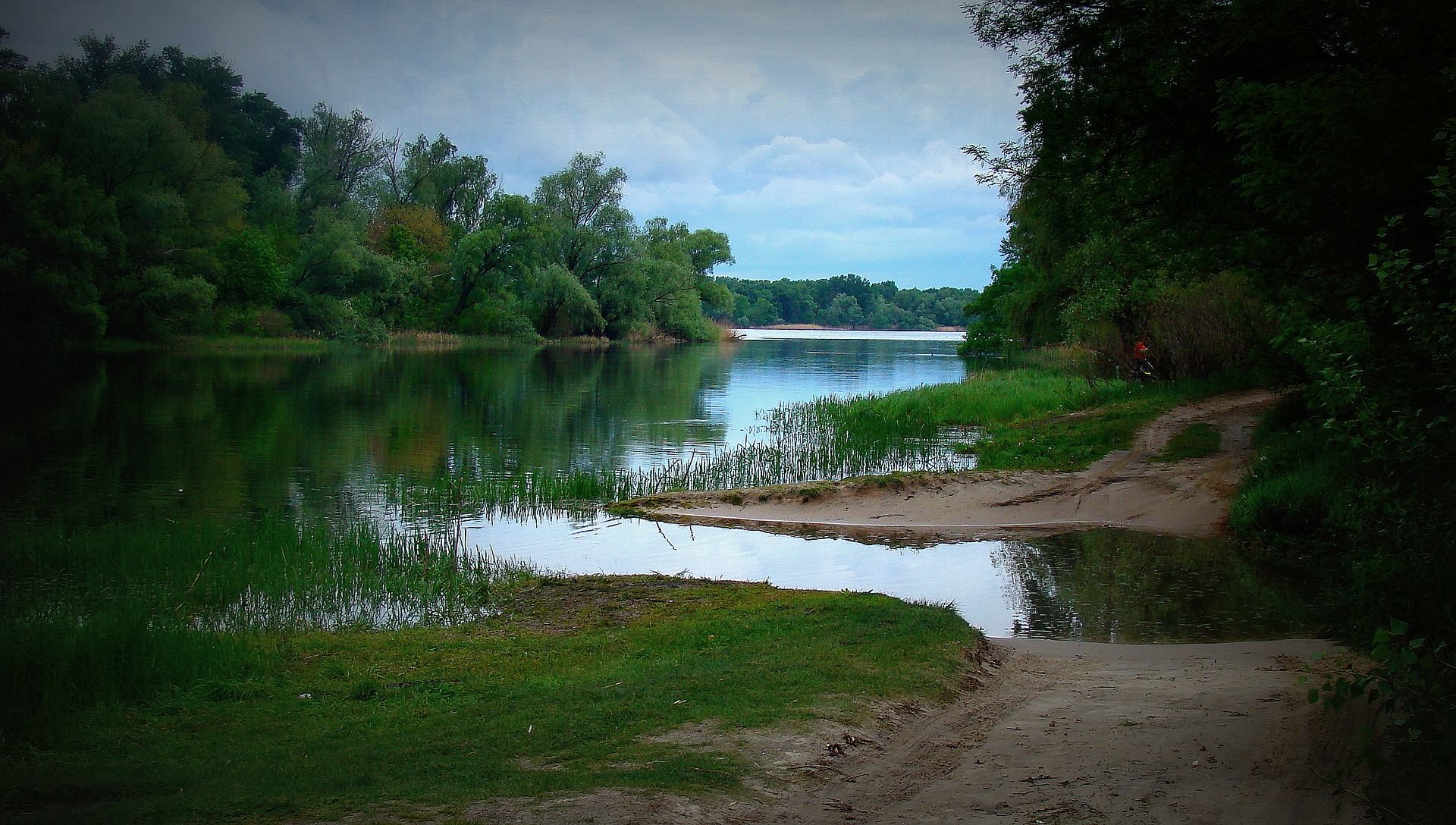 У Запоріжжі показують найкращі фото пам’яток України 2017 року