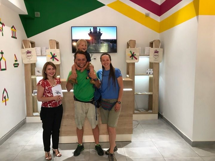 Сім’я туристів-блогерів в Запоріжжі