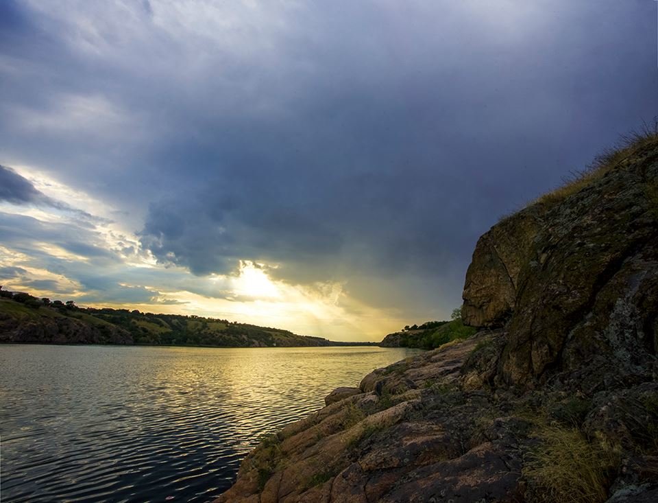 Фото: старий Дніпро у Запоріжжі