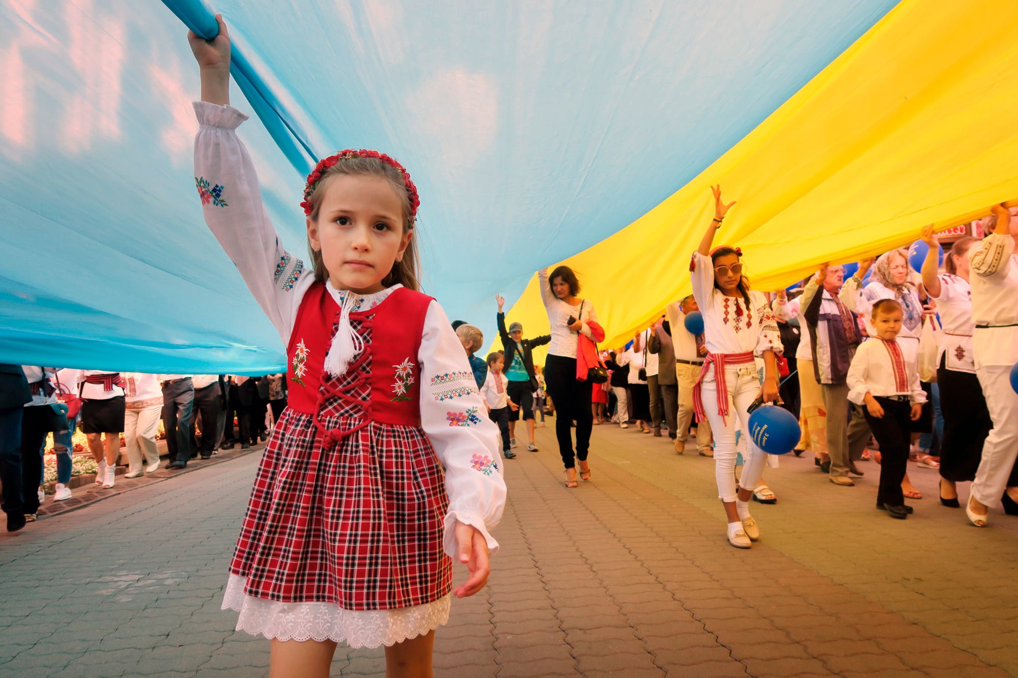 Спекотний серпень: 8 ідей для яскравого завершення літа