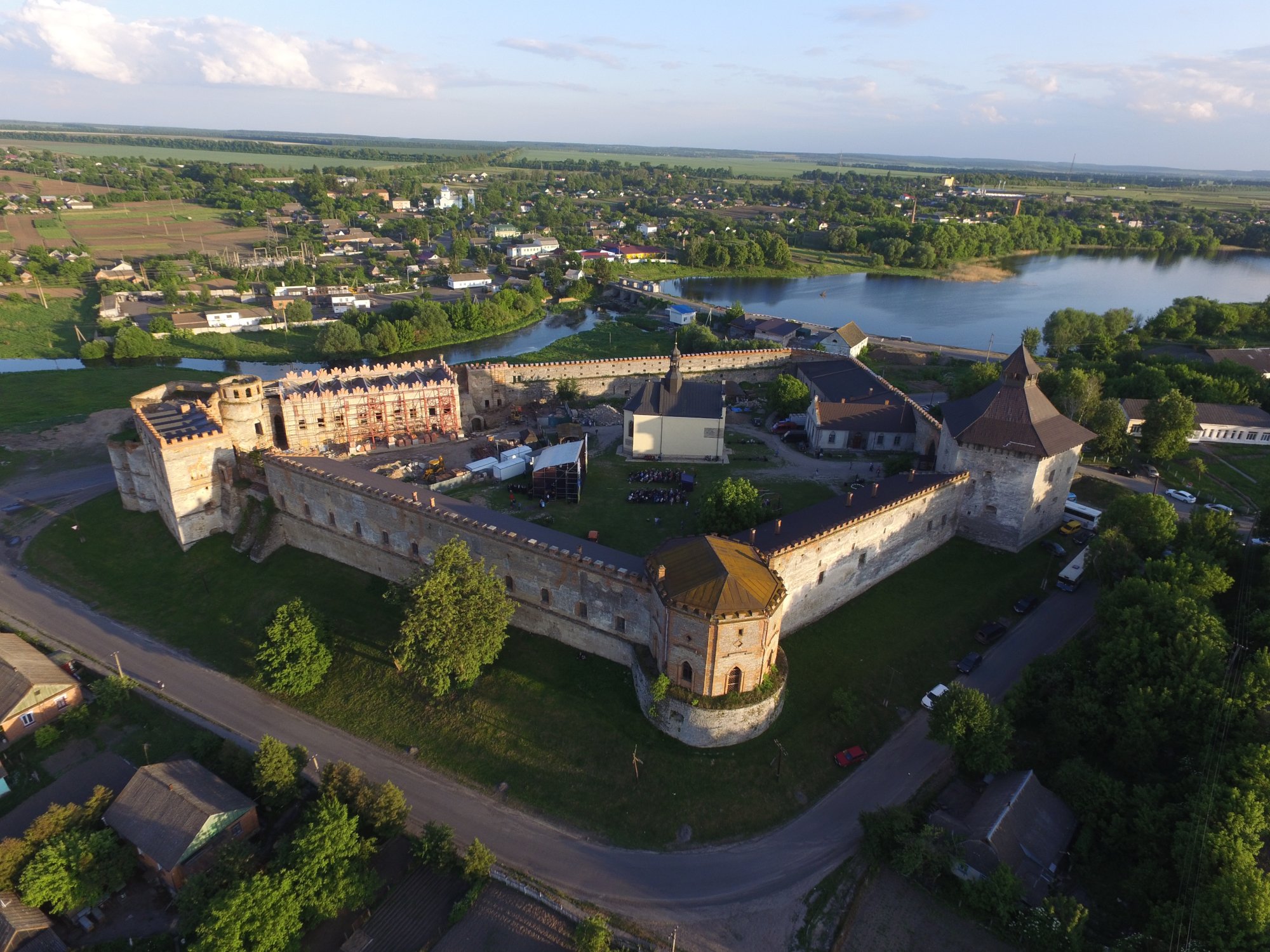 Романтичне Поділля: сімка затишних середньовічних пам’яток