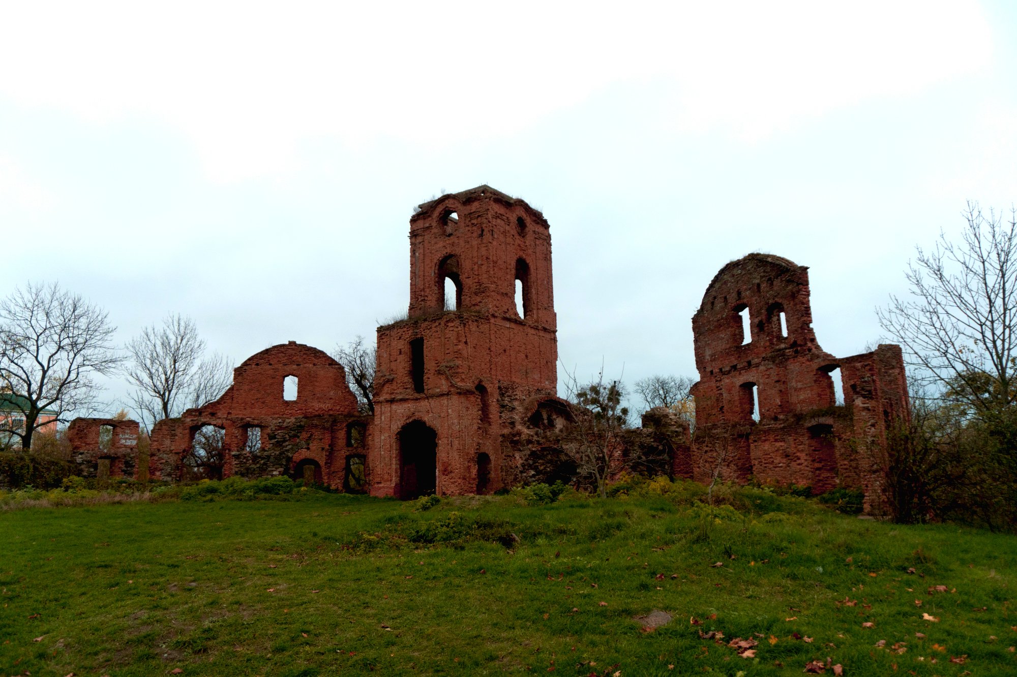 Зруйновані замки Рівненщини: Клевань, Губків, Корець