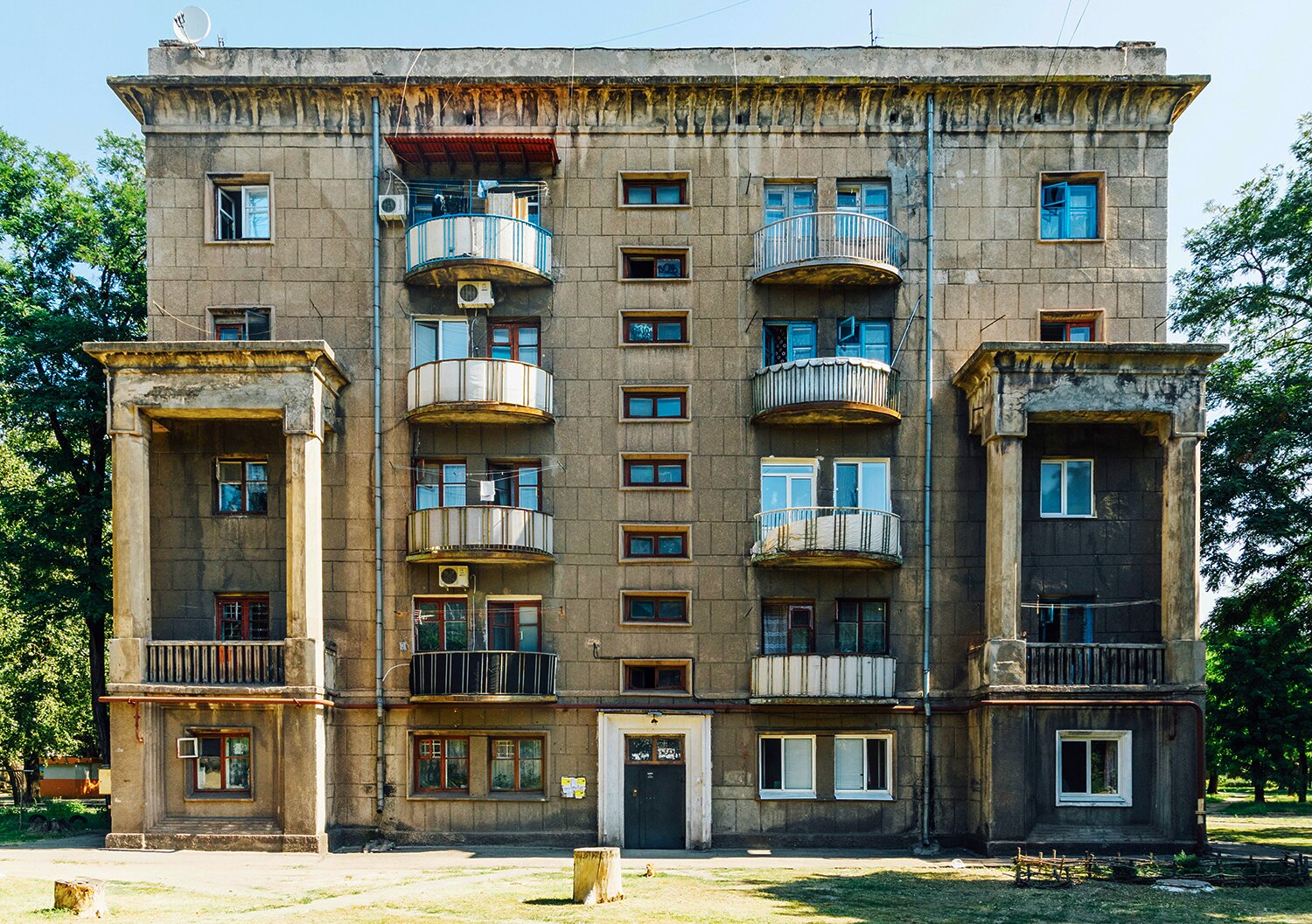 3 епохи українського модернізму: запорізький конструктивізм, пізній модернізм та сучасний проєкт Ukrainian modernism