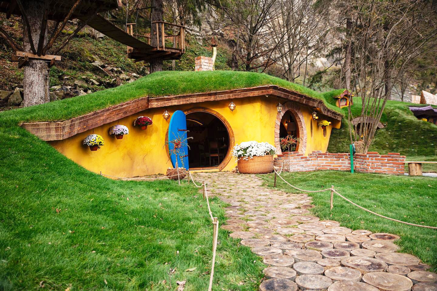 Ельфійський парк легенд, мистецька «Фабрика повидла», фудмаркет та інші туристичні відкриття України в 2023