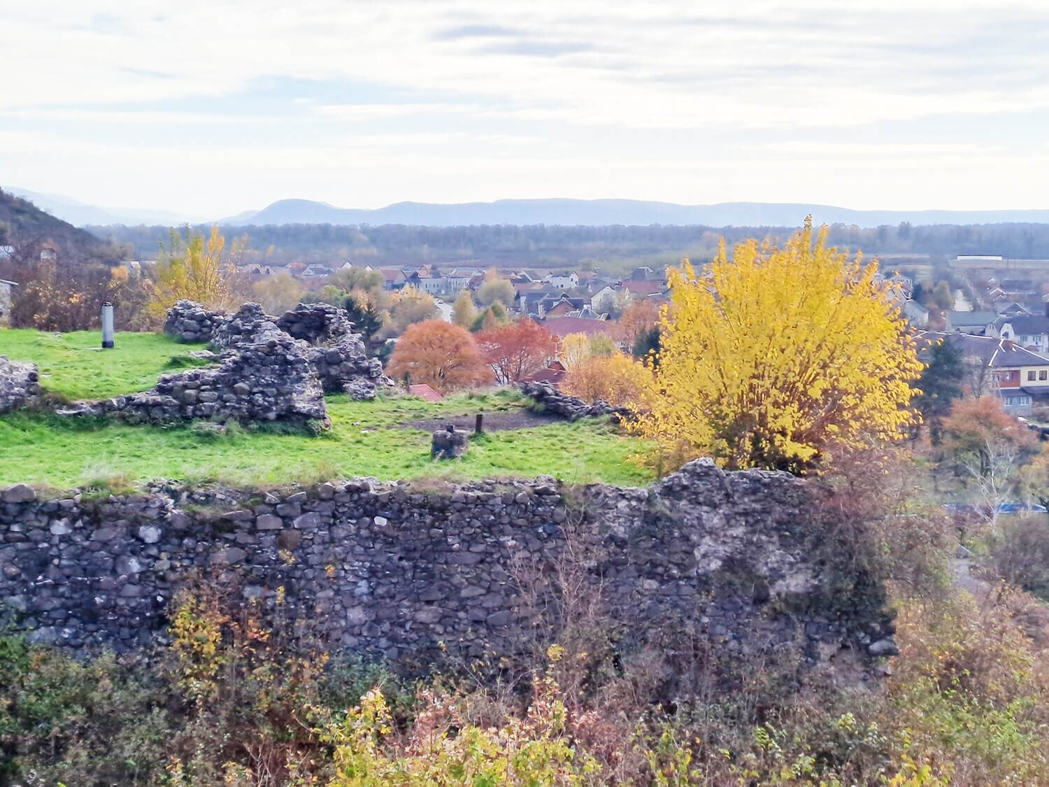 Їсти, молитися, купатися у Виноградові