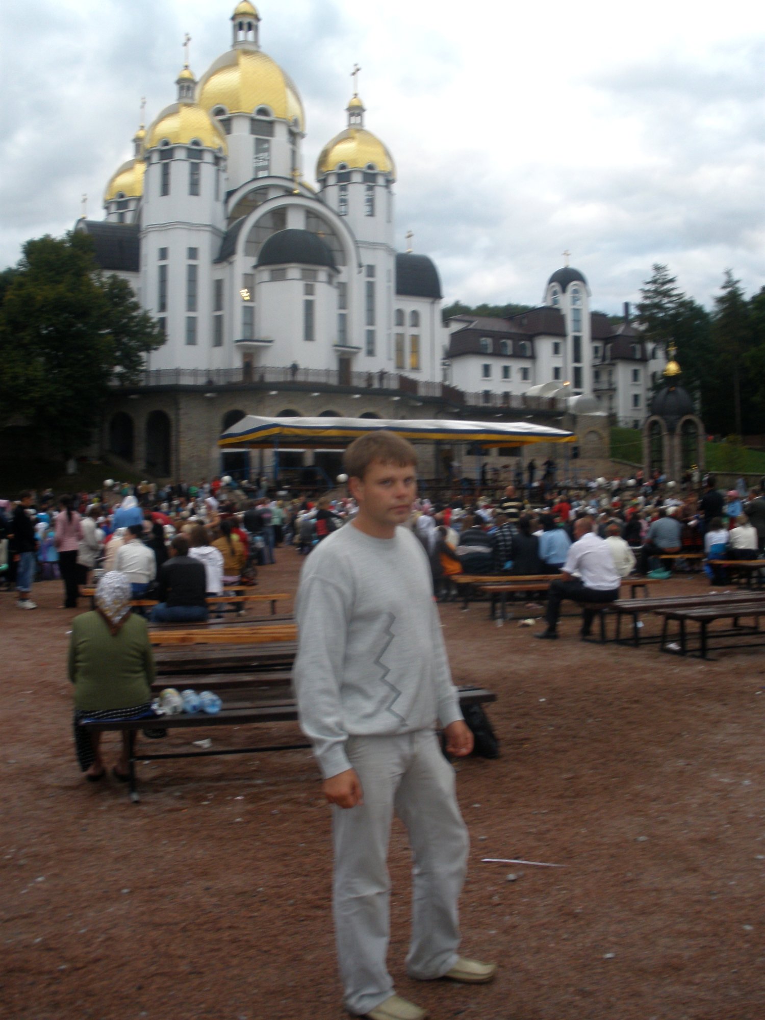 Василь Іванюк