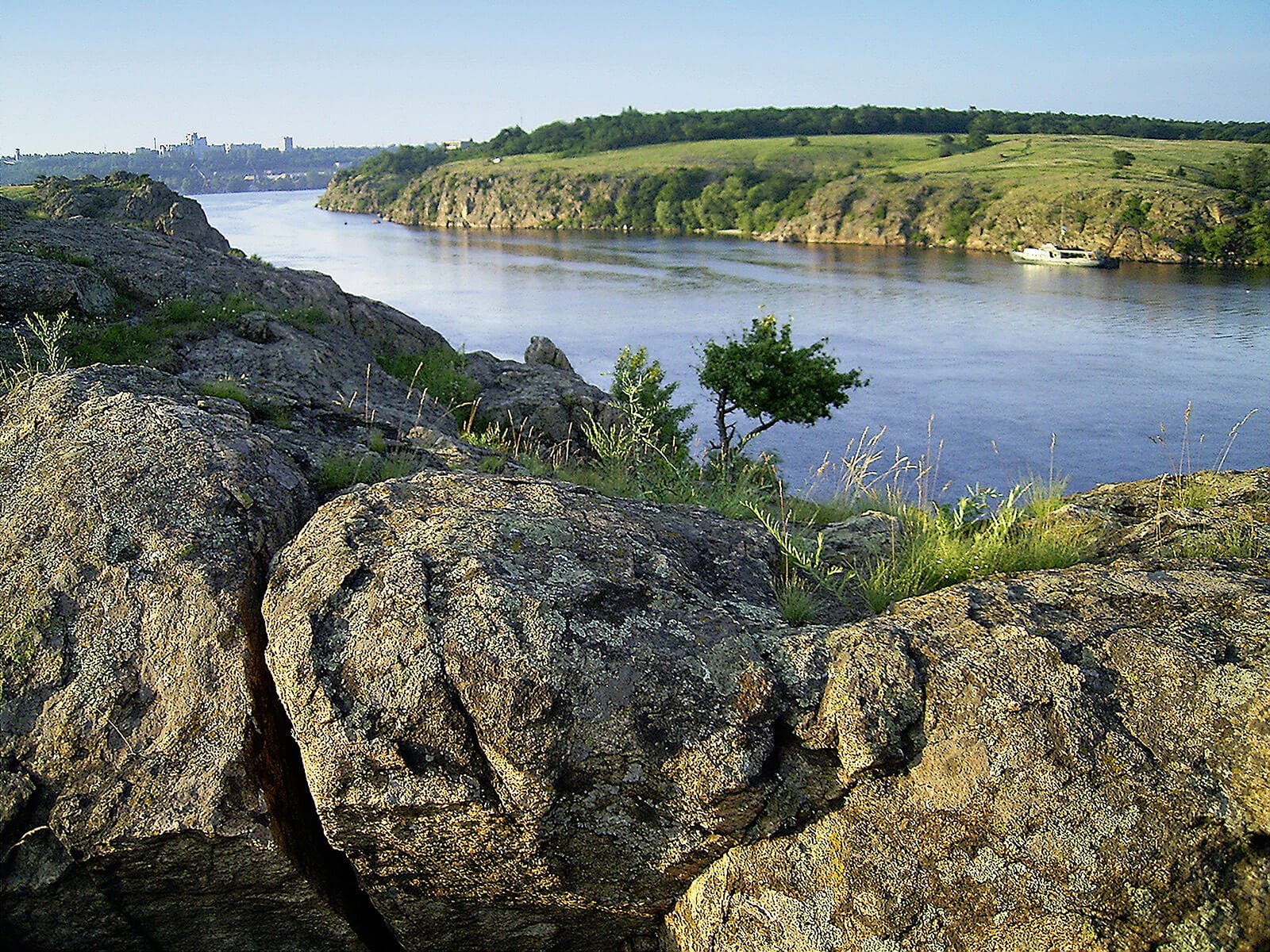 Змієва печера