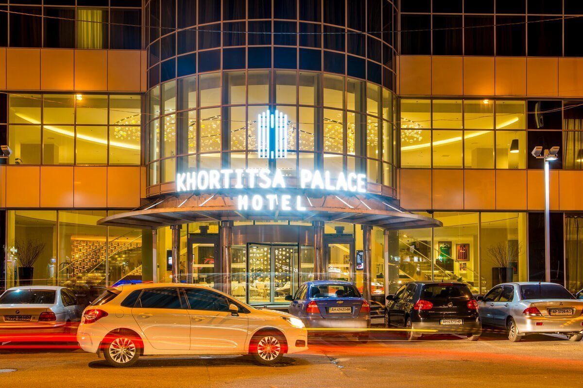 Готель «Хортиця-Палас»