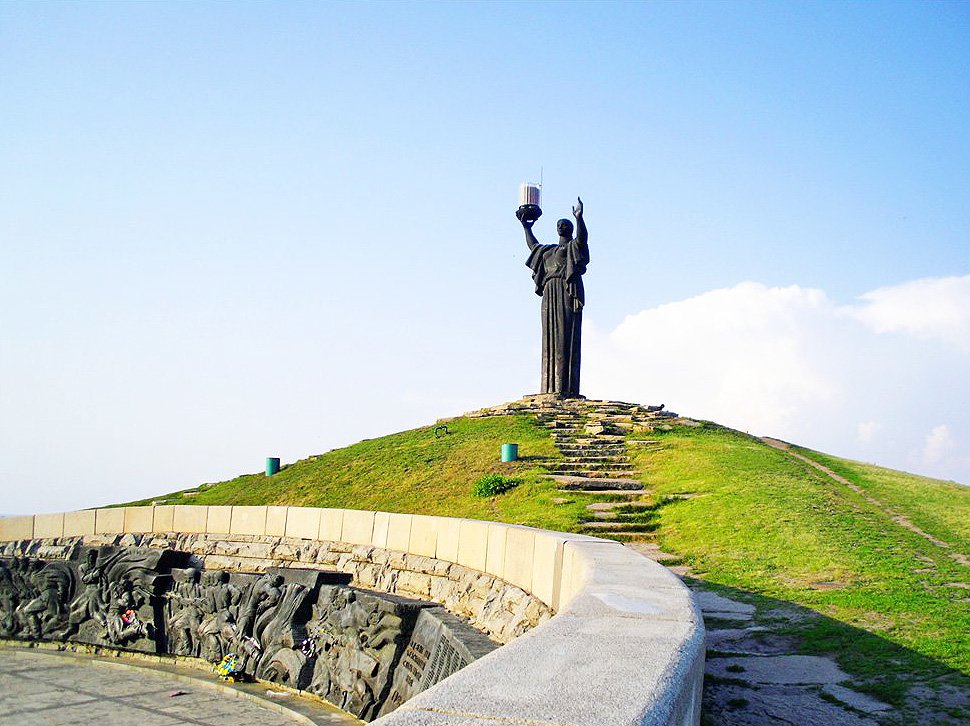 Меморіальний комплекс "Пагорб Слави"