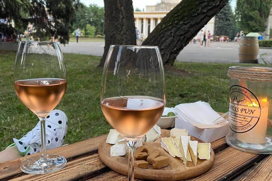 Дегустаційний майданчик Biologist Terrace