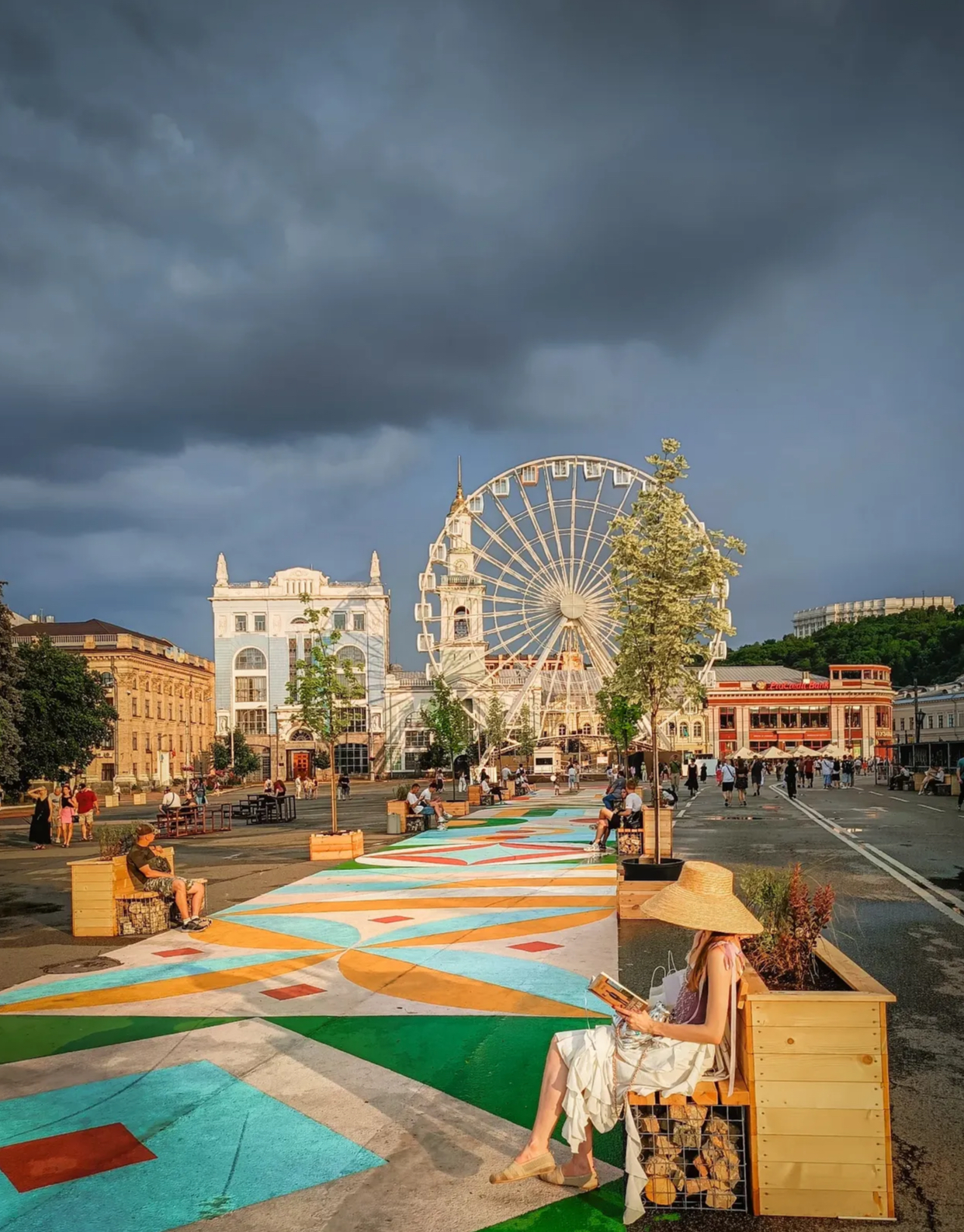 На Контрактовій площі розпочалося створення нового міського простору