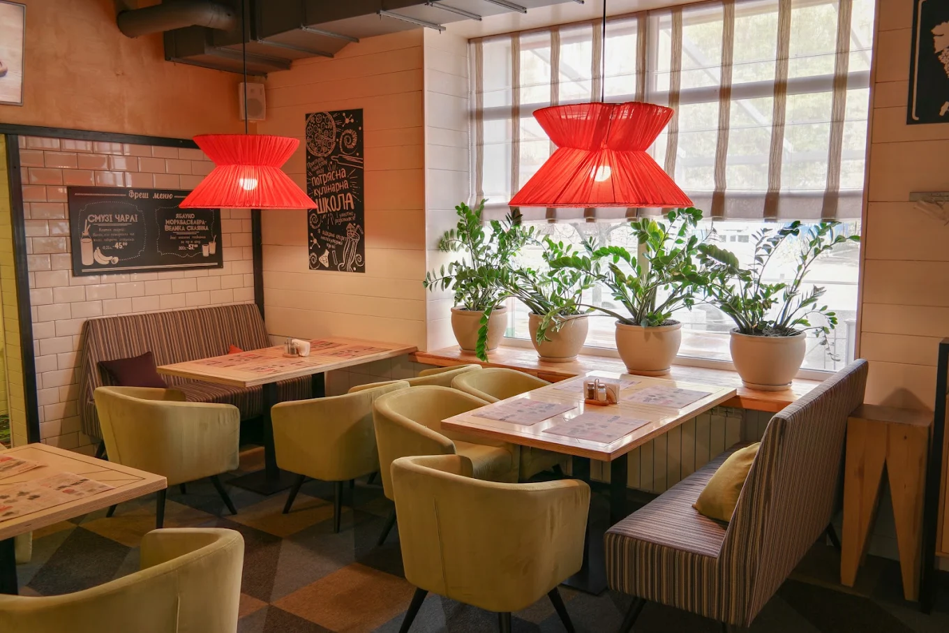 «Mamamia» на Печерську