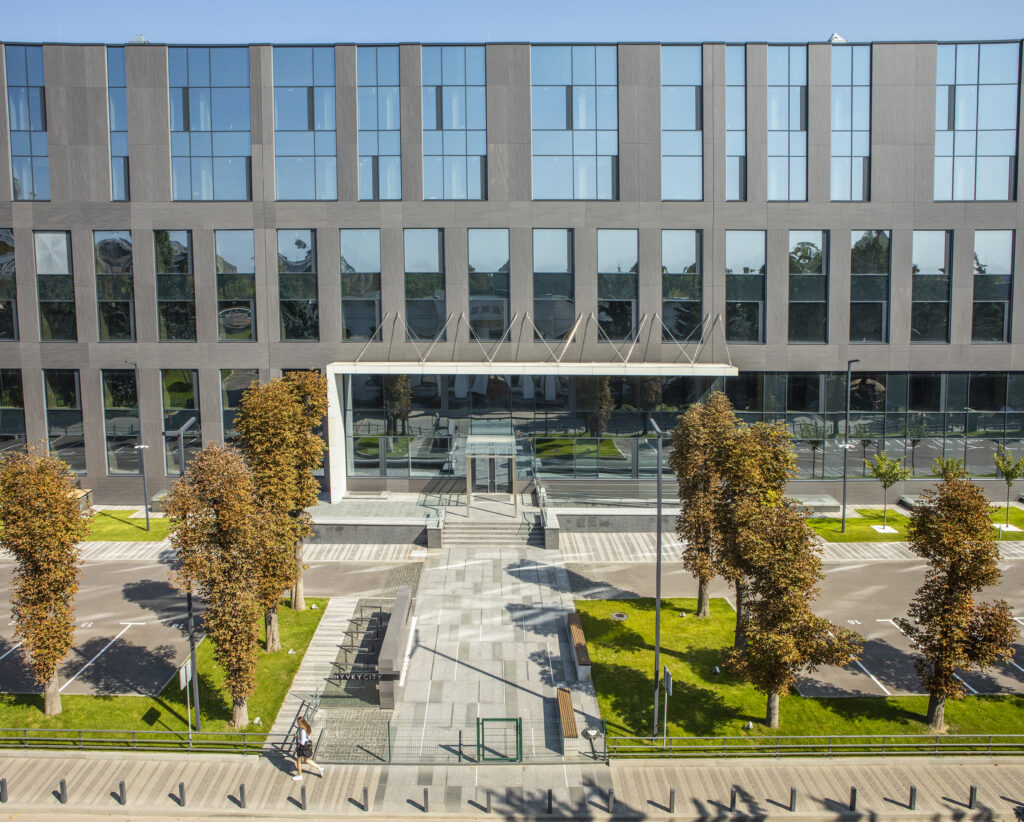 Бізнес-парк «Нивки сіті»