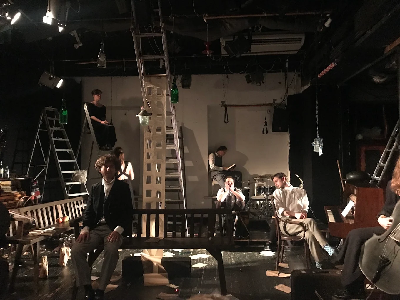 Центр сучасного мистецтва «Дах»