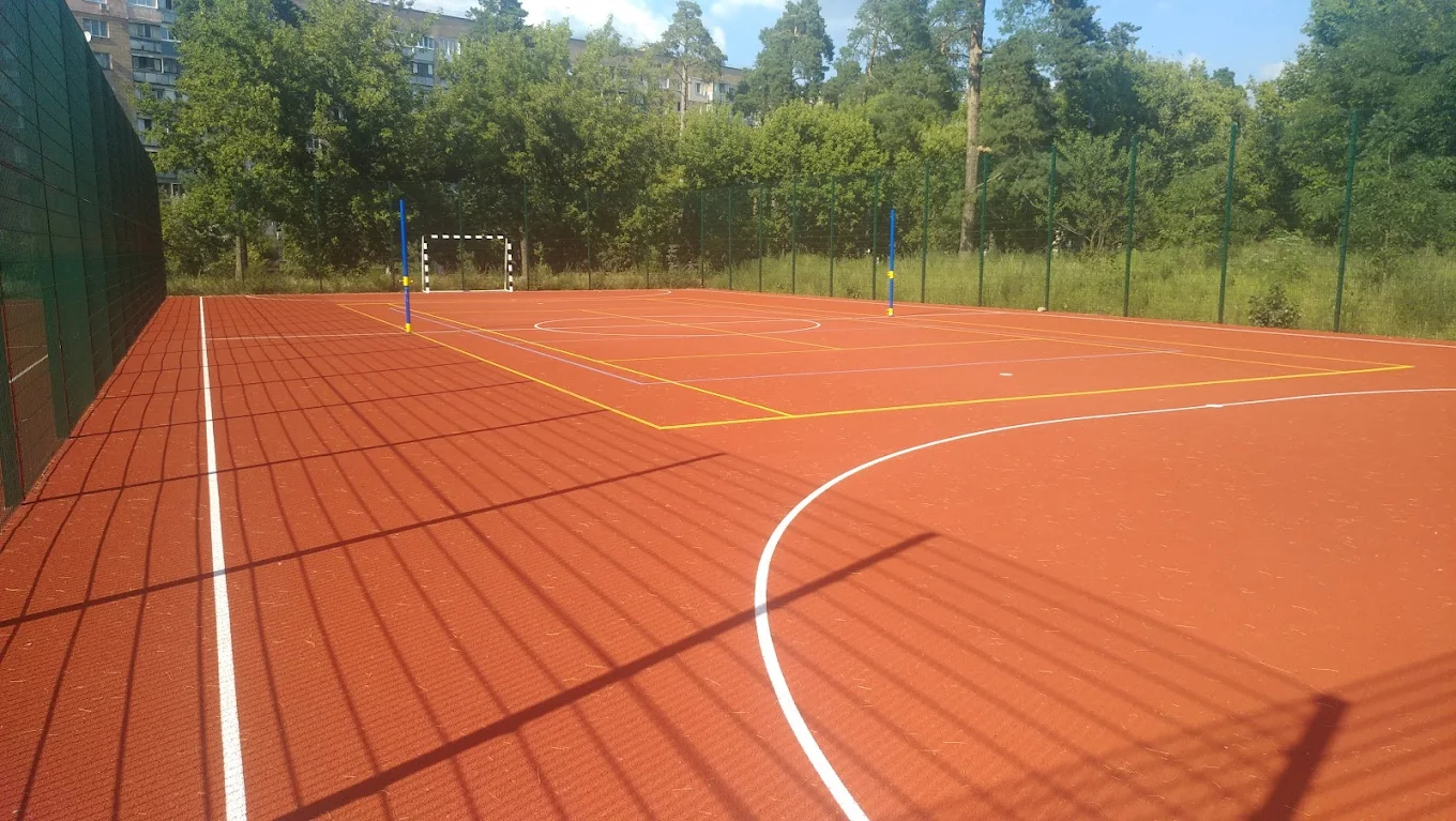 Футбольне поле у парку Партизанської слави