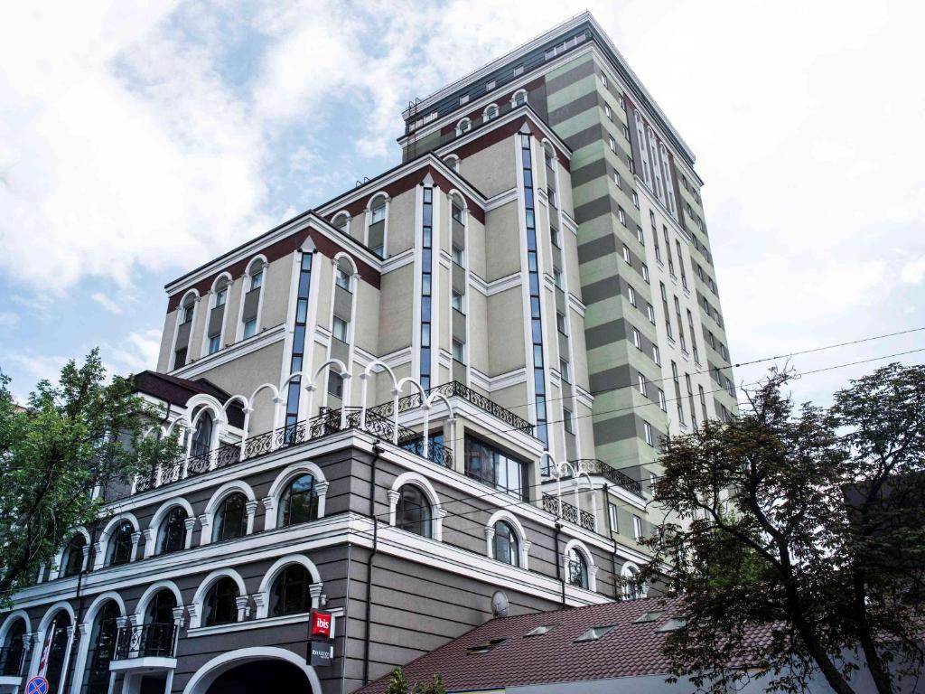 Готель «IBIS Київ Центр»