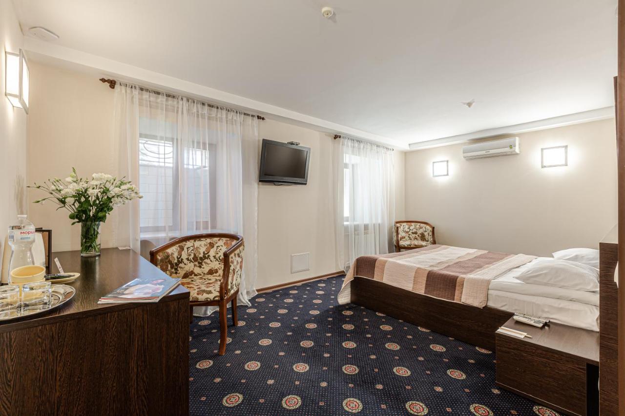 Готель «Incognito Boutique»