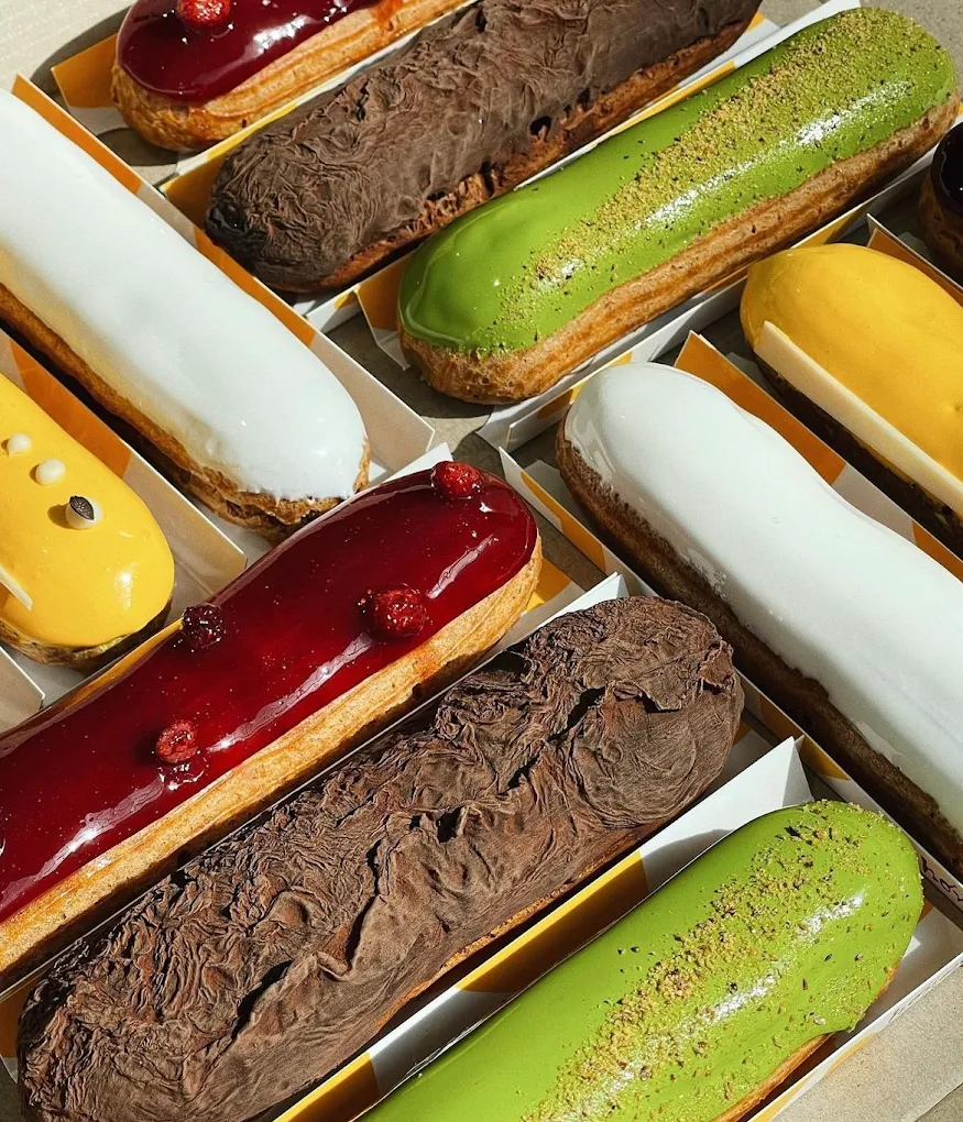 «Honey» на Золотих воротах