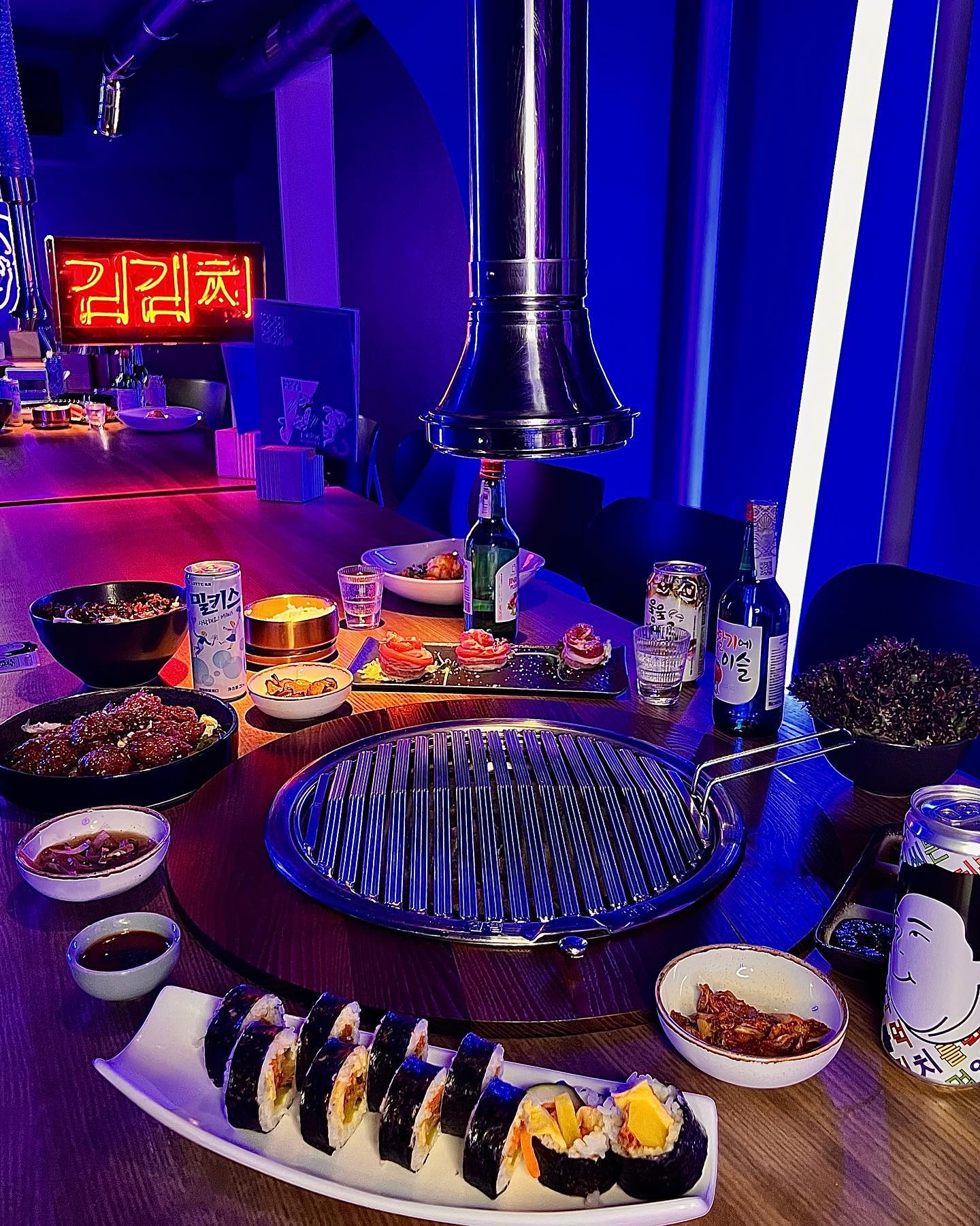«Kim Kimchi Korean BBQ» на Великій Васильківській