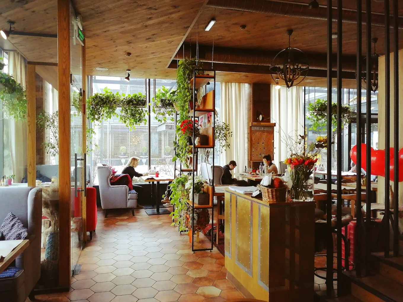 «МАМА МАНАНА» на Георгія Кірпи