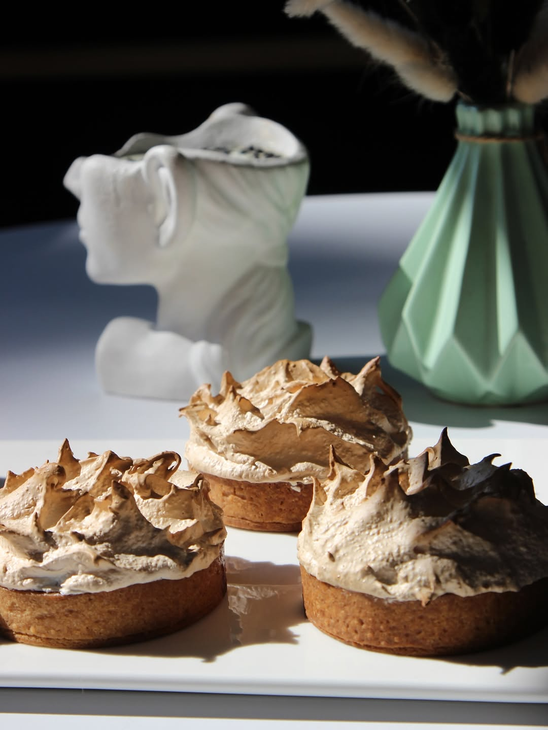 Sunny Bakery Desserts