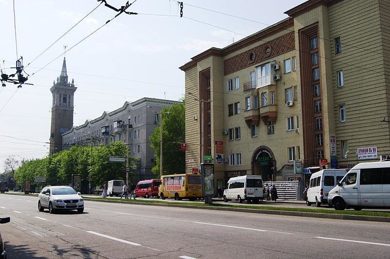 Будинки-вставки Лаврова