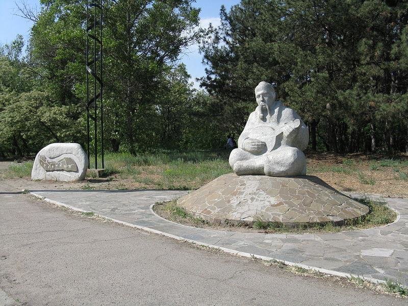 Пам'ятник козаку Мамаю