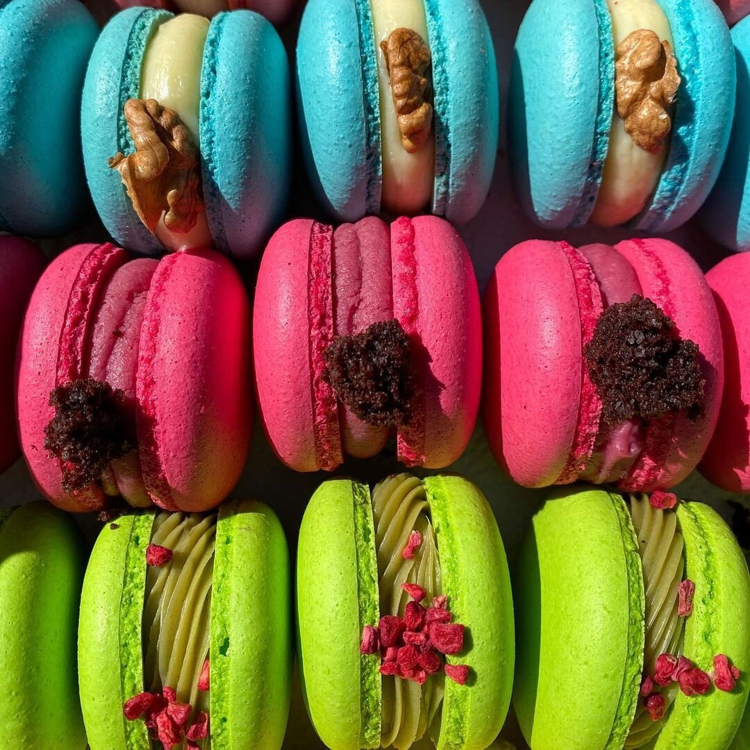 Enjoy: Coffee & Desserts