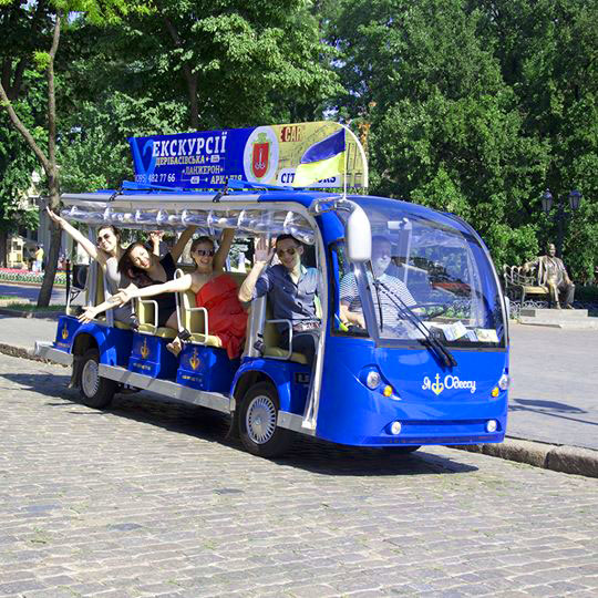 Tours on electric cars