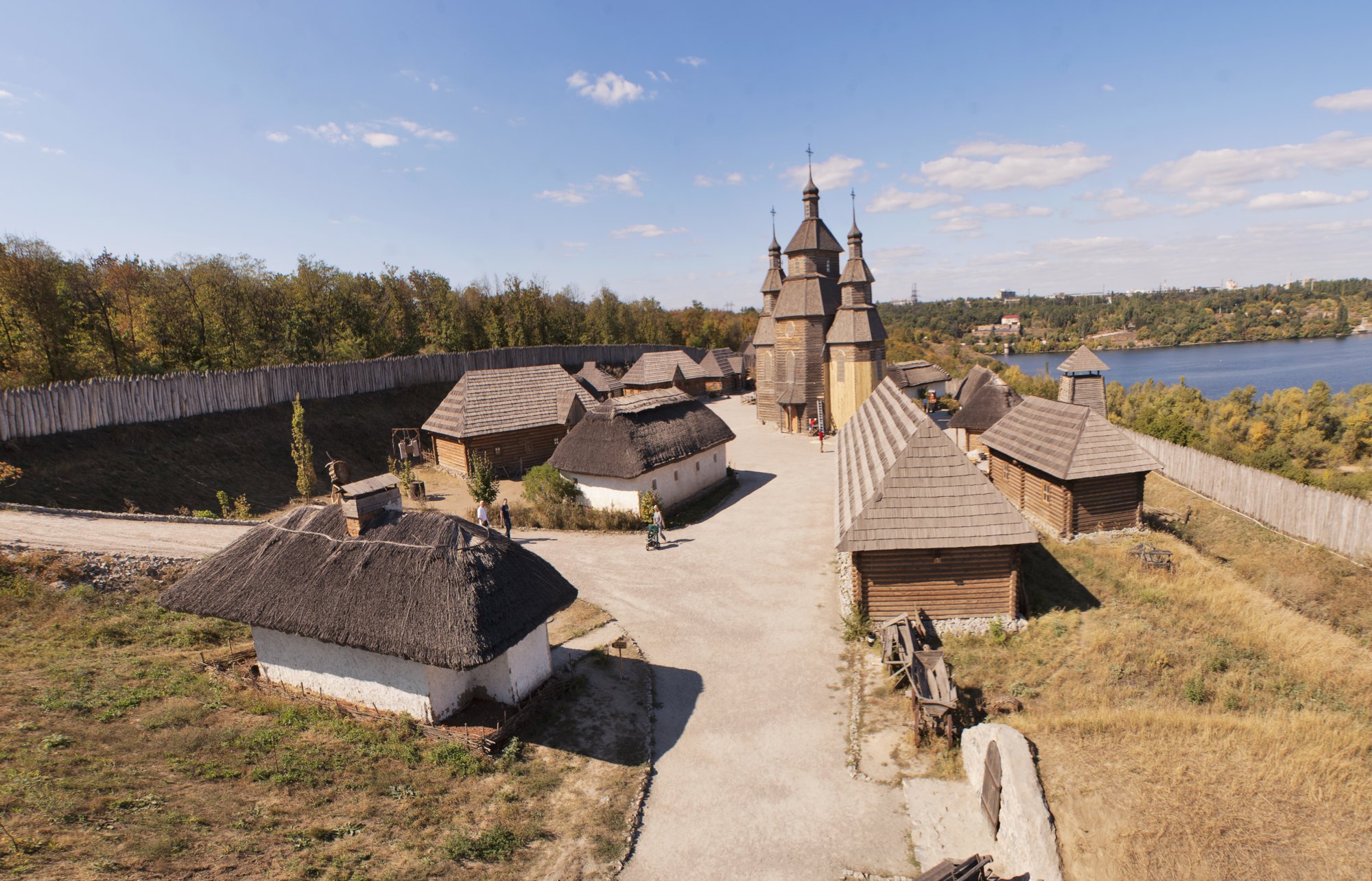 Історико-культурний комплекс "Запорозька Січ" (тимчасово недоступно)